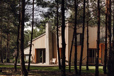 Wooden house next to Konin by Studio GAB - 6