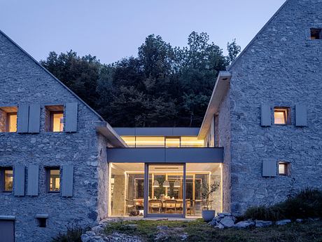 Mansion Lom: Karst Farm Becomes a Quiet Retreat for Eight Children - 7