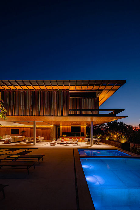 Blueinc House by Padovani Arquitetos - 9