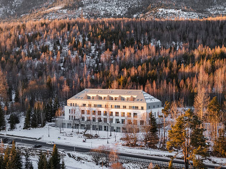 Lebenski Recasts A Tatra Sanatorium Into Calm Mountain Apartments - 9