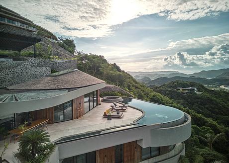 Nyrenstone Estate: Circular Living Along Lombok’s Dramatic Hillside - 8