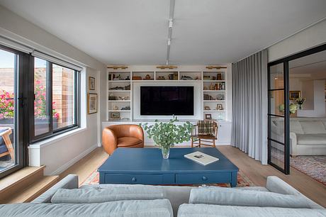 East End Ave. Residence — A Quietly Tailored Yorkville Apartment - 3