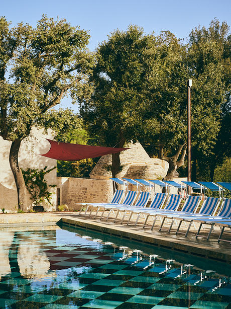 Villa Colucci Revives A Historic Italian Villa With Artful Charm - 12