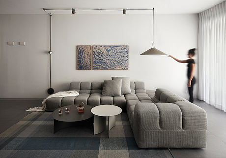 Soft & Minimal: Calm Terrazzo Living in a Refined Urban Apartment - 1