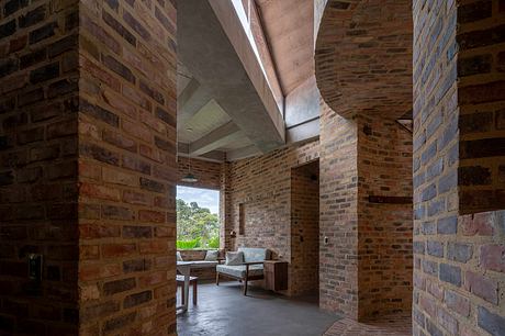 Casa Nola by Yemail Arquitectura - 2