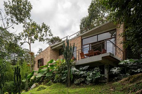 Casa Nola by Yemail Arquitectura - 4