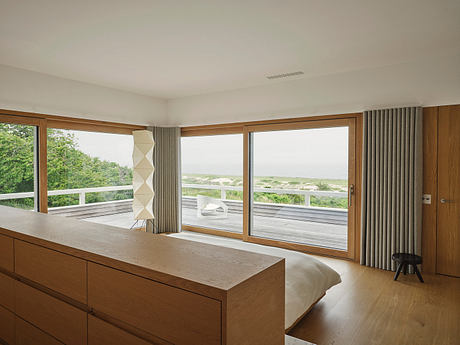 Jaffe House Restoration: Reviving a Coastal Modernist New York Home - 6