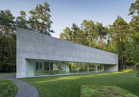 Trim House by KWK Promes - 1