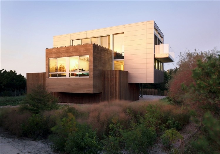 Beach Walk House