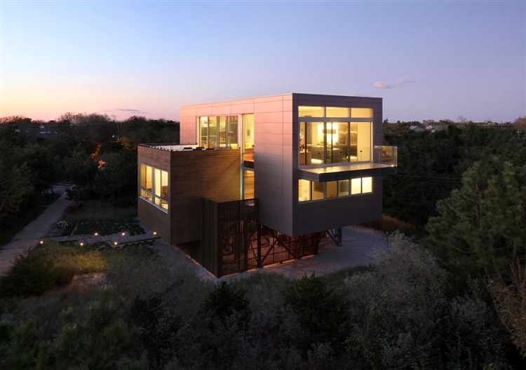 Beach Walk House