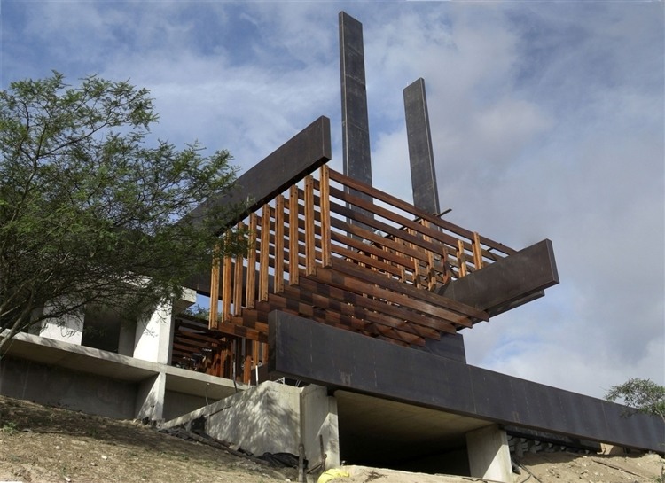 Algarrobos House design