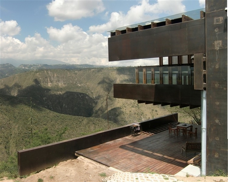 Algarrobos House design