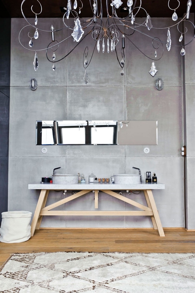 Contemporary Apartment in Budapest