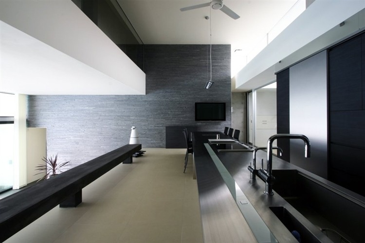 Vase Residence in Japan