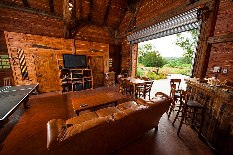 Fultonville Barn by Heritage Barns