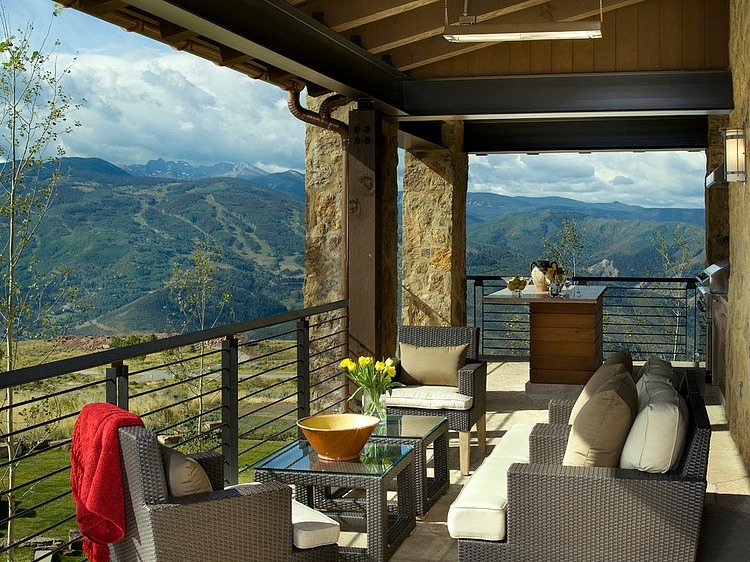 Luxuriuos Morning Star by Slifer Designs
