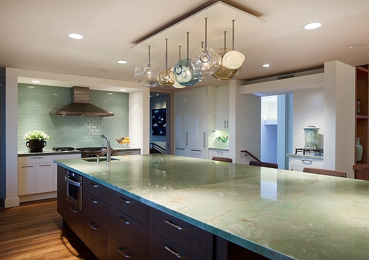 Modern Makeover by Peter Vincent Architects