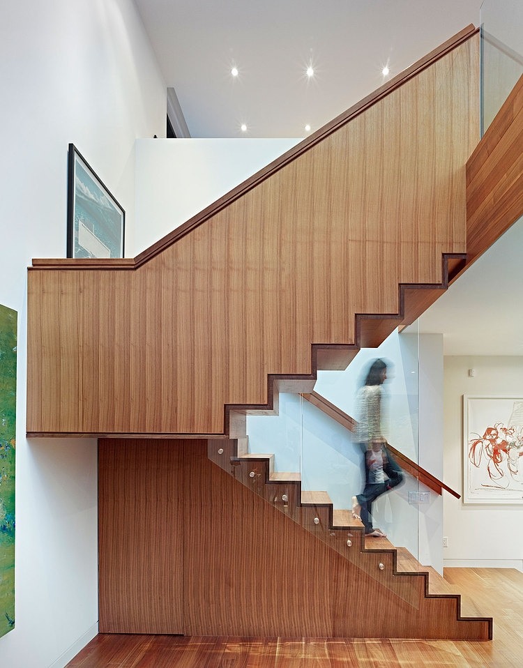 Cedarvale Ravine House by Drew Mandel Architects