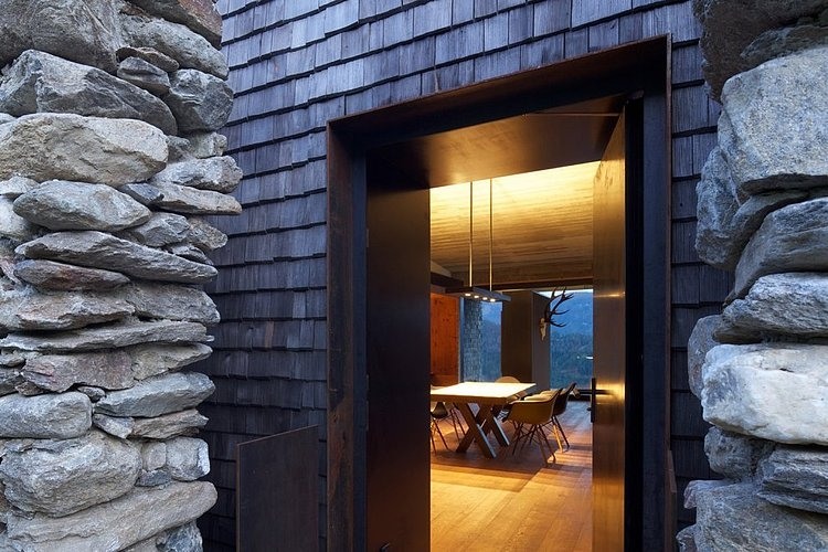 Farmstead B by Bergmeisterwolf Architekten