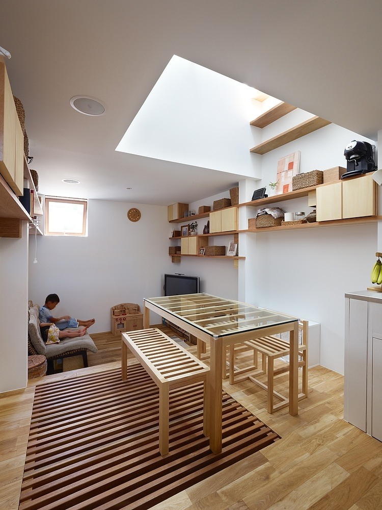 House in Nada by Fujiwaramuro Architects