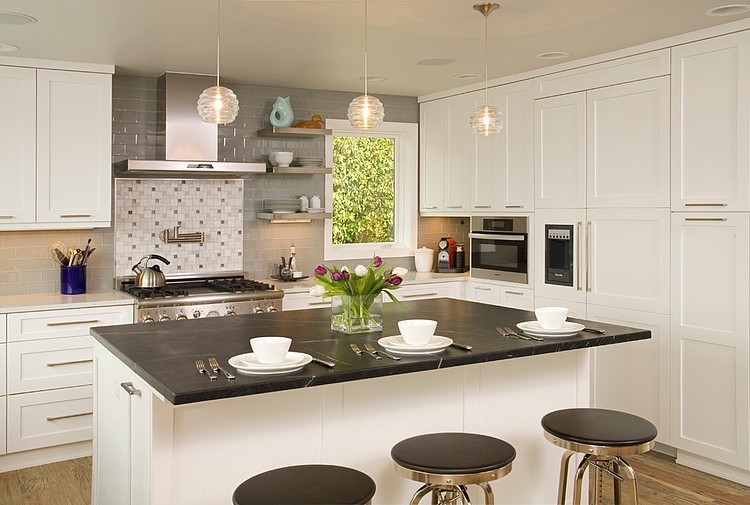 House Redesign by REIER Construction