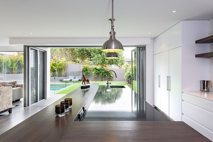 South Coogee House by Capital Building