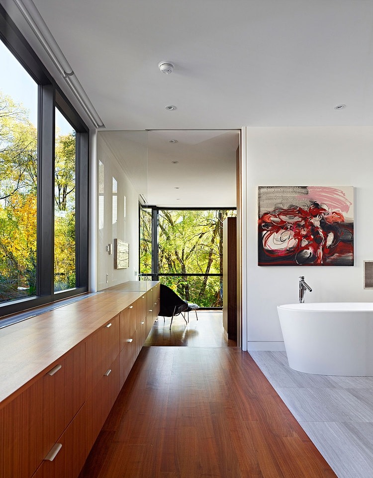 Cedarvale Ravine House by Drew Mandel Architects