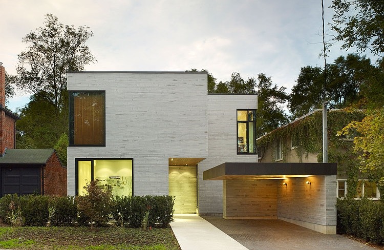 Cedarvale Ravine House by Drew Mandel Architects