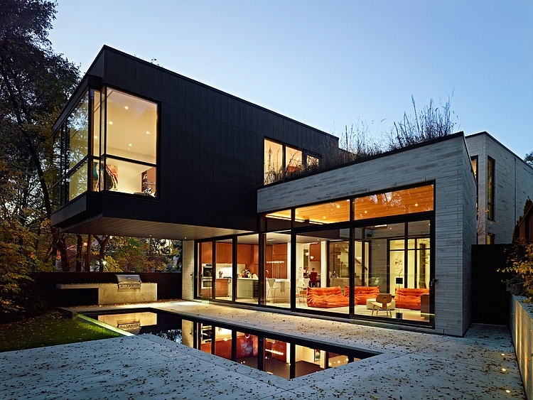Cedarvale Ravine House by Drew Mandel Architects