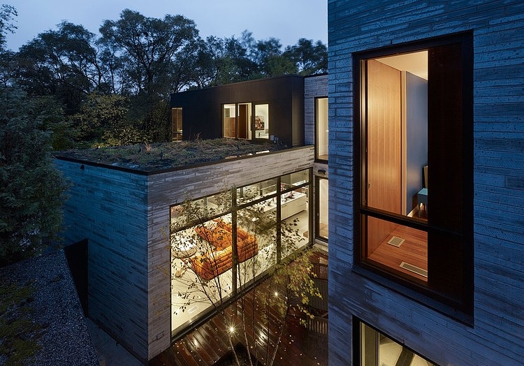 Cedarvale Ravine House by Drew Mandel Architects