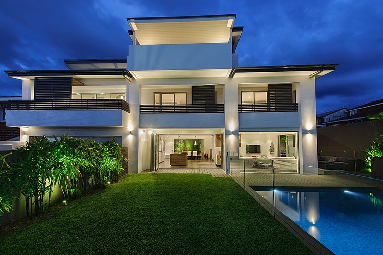 South Coogee House by Capital Building