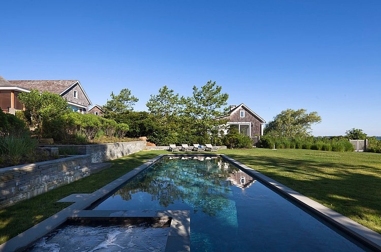Lake House by Robert Young Architects