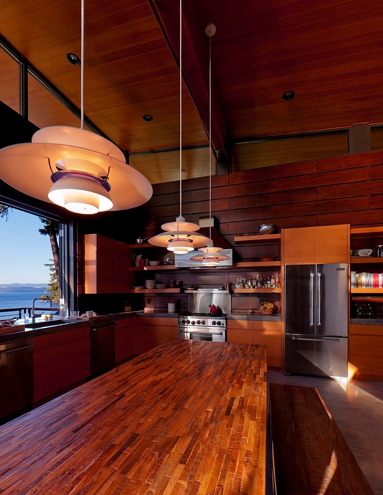 Lake Residence by Uptic Studios