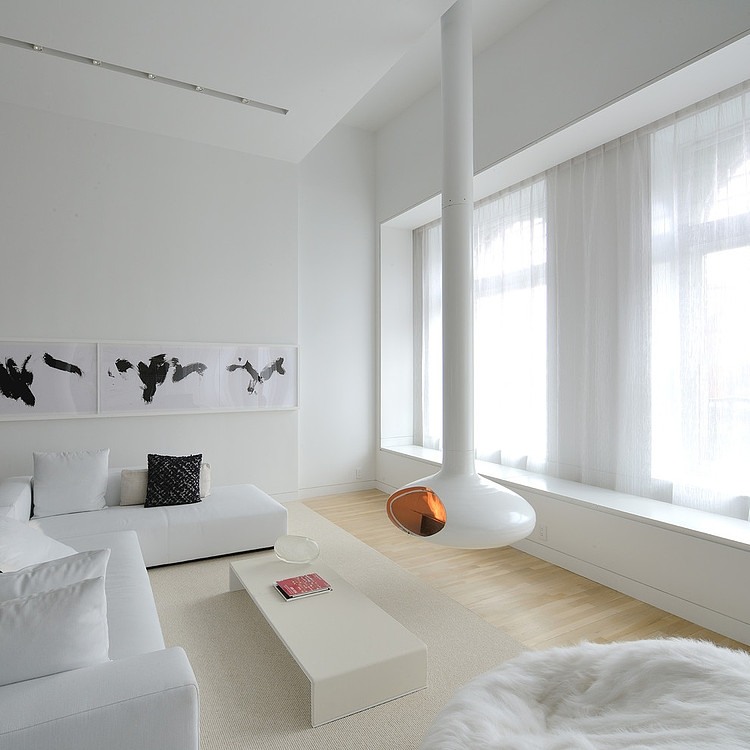 Broadway Duplex Loft by David Hotson Architect