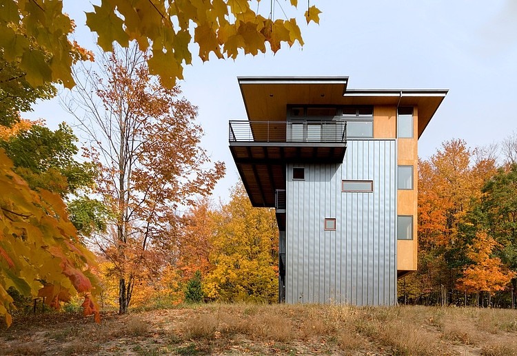 Glen Lake Tower by Balance Associates Architects