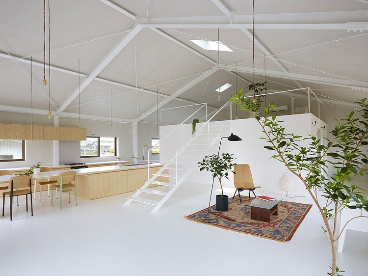 House in Yoro by Airhouse Design Office