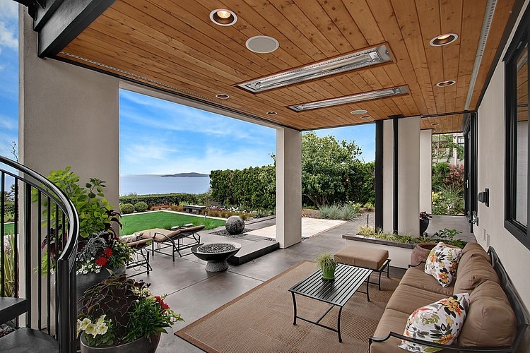 Magnolia Residence by Logan's Hammer Building & Renovation