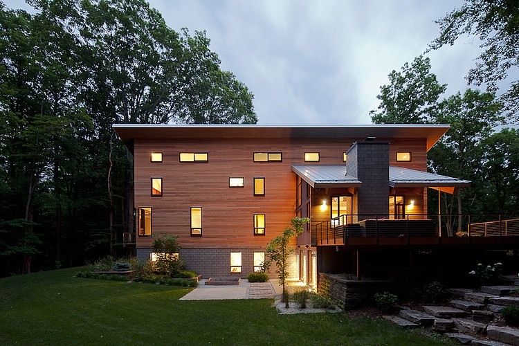Pigeon Creek Residence by Lucid Architecture
