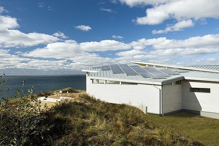 Truro Residence by ZeroEnergy Design