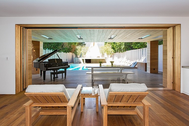 Malibu Residence by Chryssanthou, Inc.