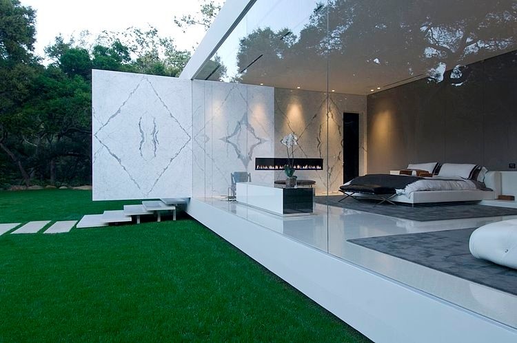 The Glass Pavilion by Steve Hermann
