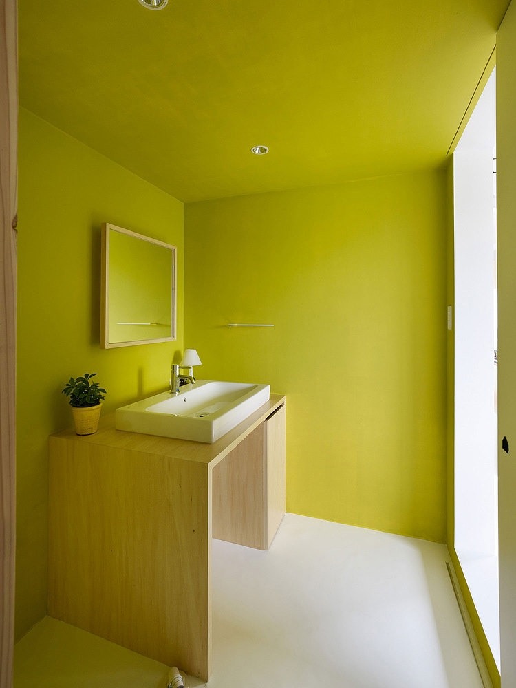 House in Yoro by Airhouse Design Office