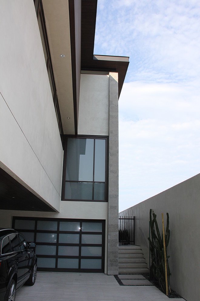 Orange County House by Horst Architects