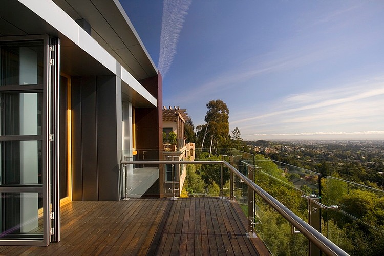 Stunning Berkeley Residence by Charles Debbas Architecture