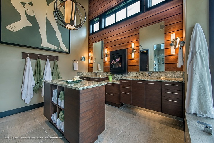 Roaring Fork House by Ellis Design Inc.