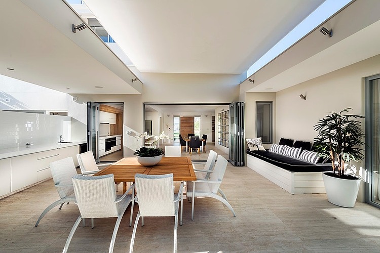 Ozone Residence by Swell Homes