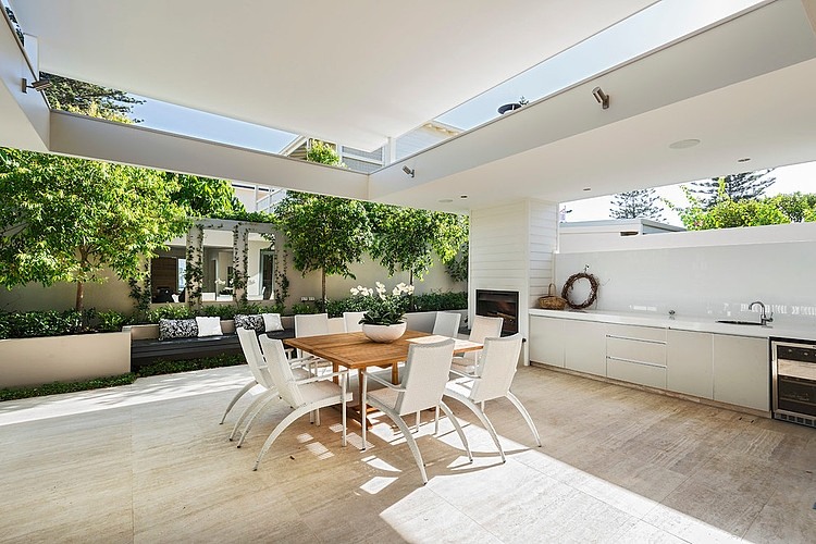 Ozone Residence by Swell Homes