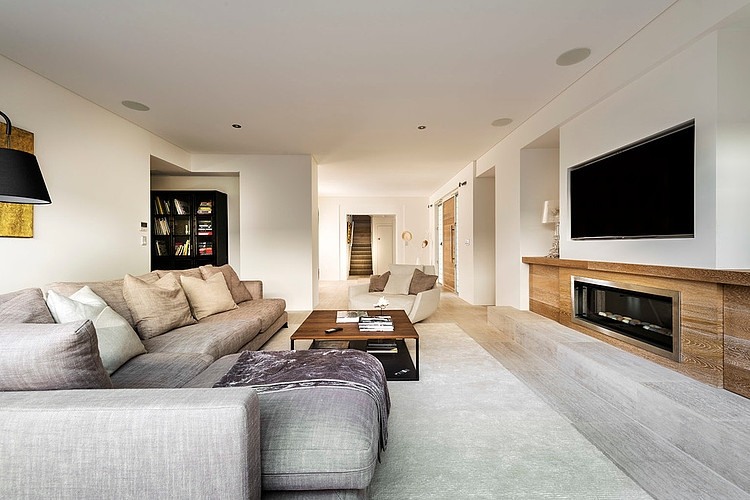 Ozone Residence by Swell Homes