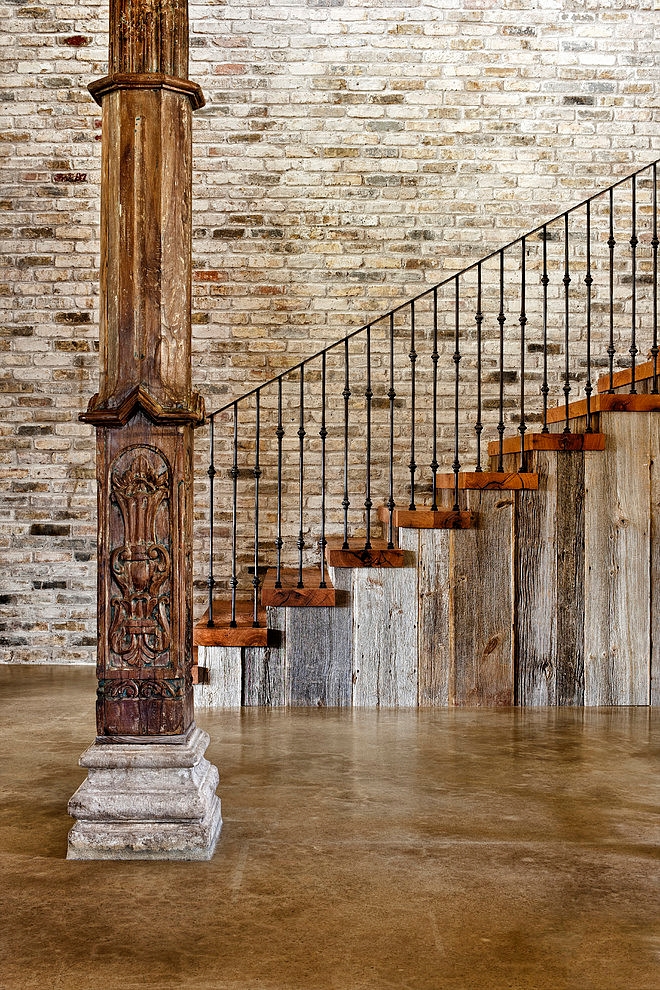 Classy Hill Country Residence by Jauregui Architecture