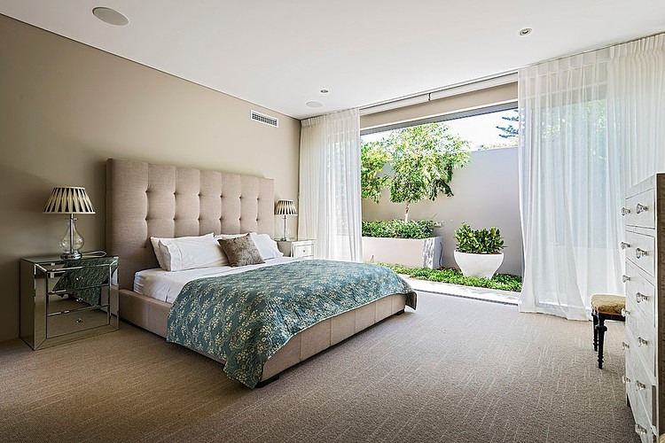 Ozone Residence by Swell Homes